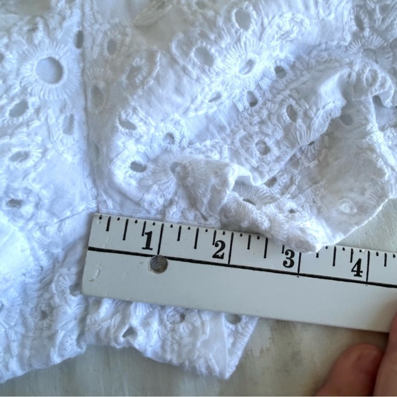 Urban Outfitters Balboa High Rise White Eyelet Lace Shorts - Picture 14 of 14